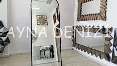 Matilda Luxury Model Siyah Renk Metal Çerçeveli Ayaklı Boy Aynası